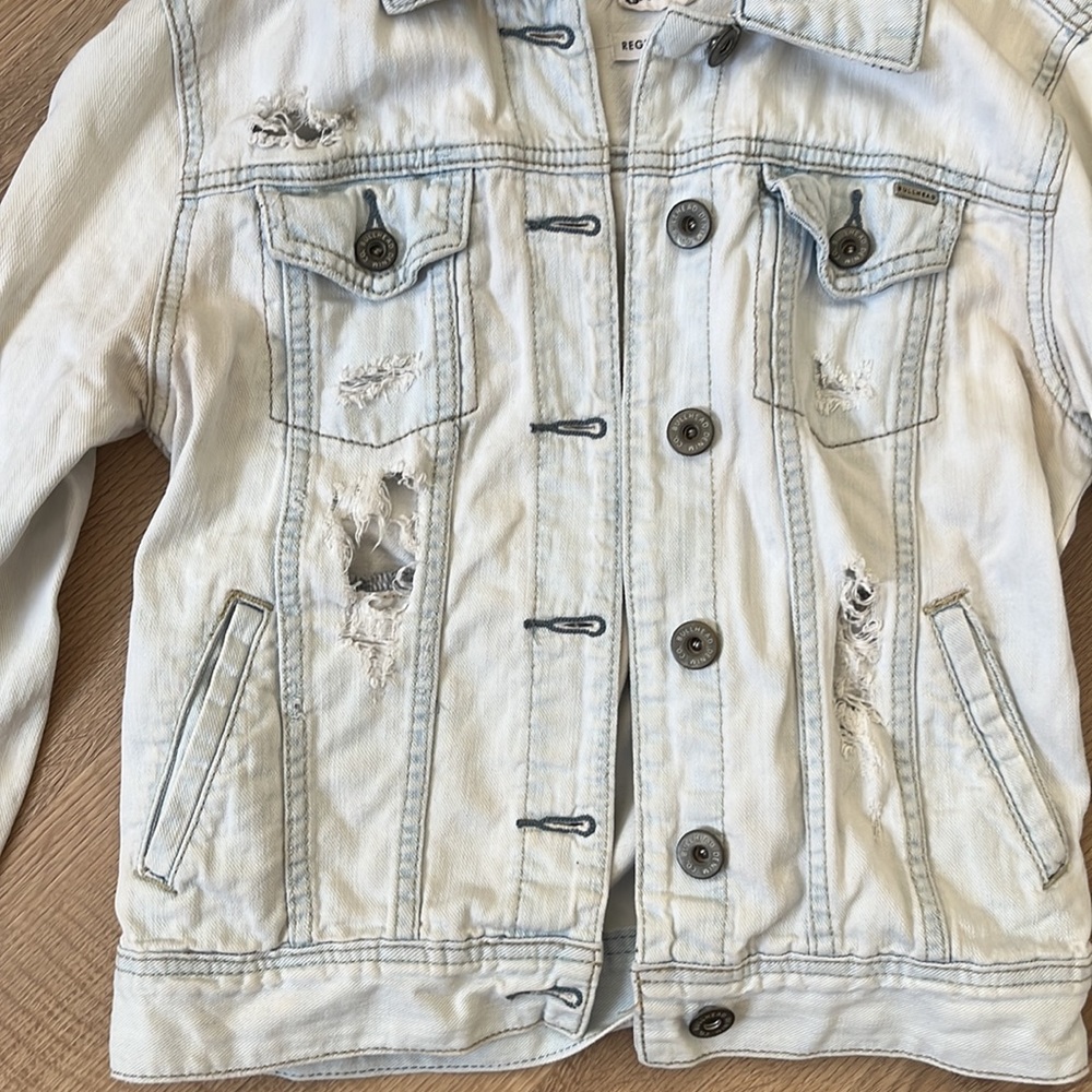 Jean Jacket - Picture 2 of 5